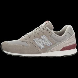 New Balance 696 Classic Sneakers